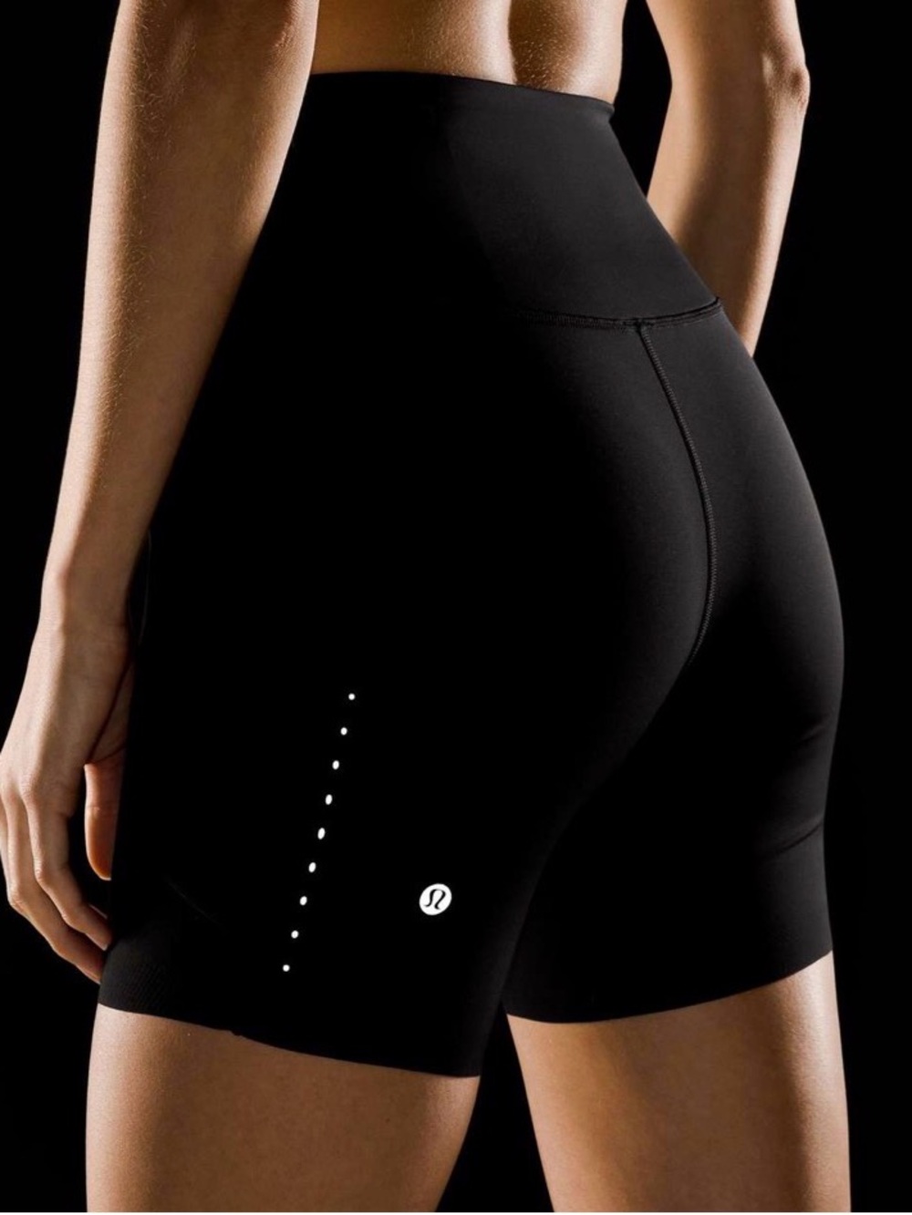 Lululemon Fast and Free HR Short 6" *Pockets Size 14